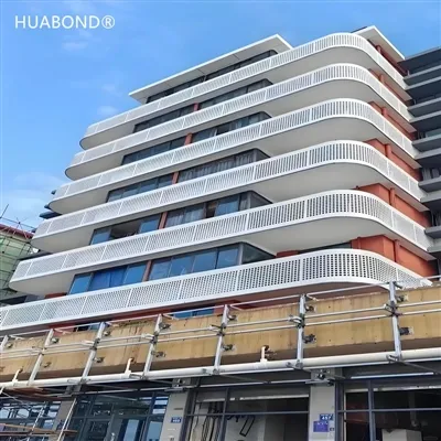 Mengapa Panel Sarang Lebah Aluminium Pilihan Ideal Untuk Membina Dinding Tira...